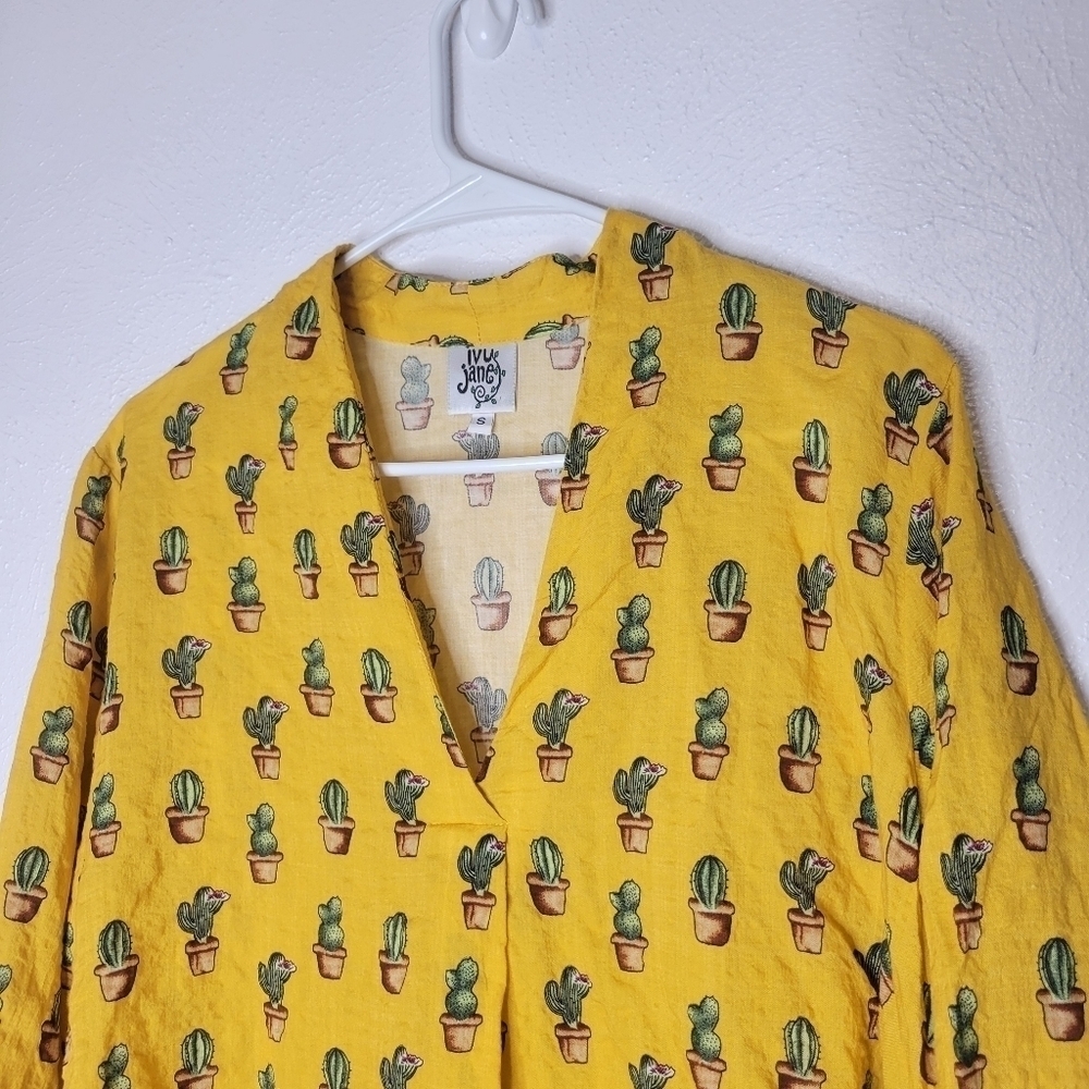 Ivy Jane Cactus Mustard Blouse Women's Size Small - Picture 2 of 13